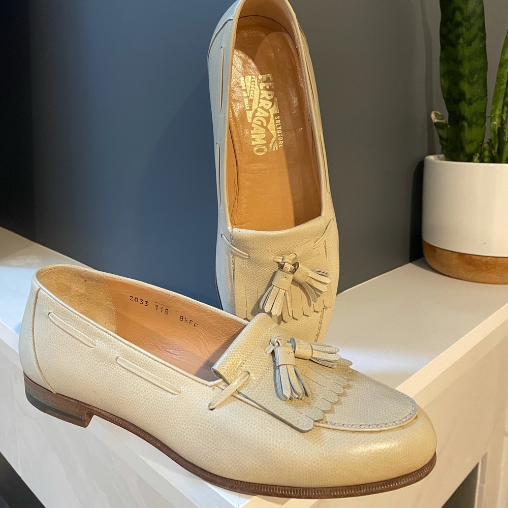 Salvatore Ferragamo loafers beige with tassels